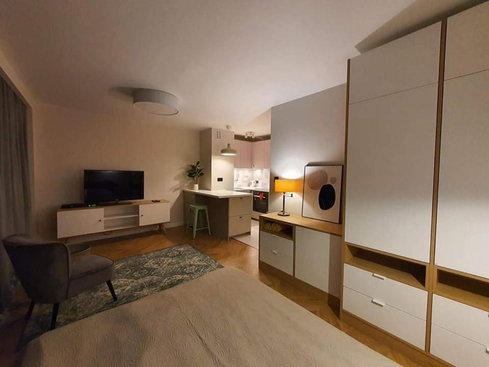 Mlociny Metro Apartment 3 Varsovia Exterior foto